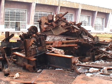 traurige Reste der Slipanlage