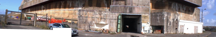 die gegen�berliegende  Seite vom Eingang