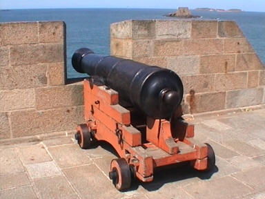 altes Schiffsgesch�tz