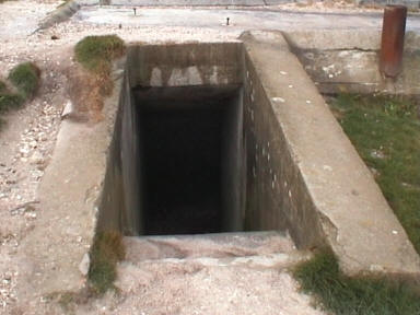 Eingang zur Beobachtunngsstellung