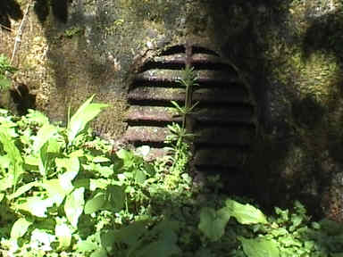 L�nftungsgitter von Turm 2